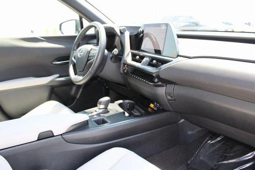 2025 Lexus UX 300h Base