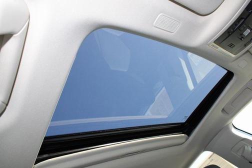 2023 Lexus ES 300h Base