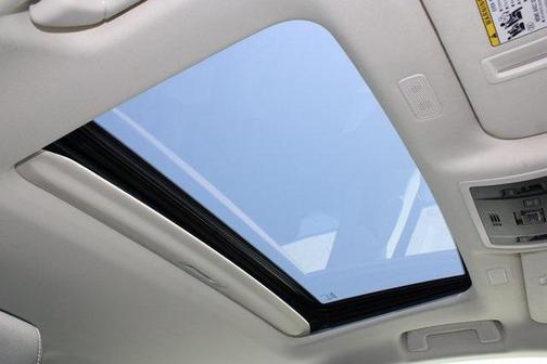 2025 Lexus ES 300h Base