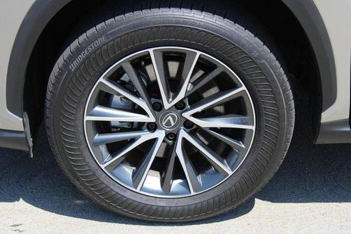 2025 Lexus NX 350h 350h Base