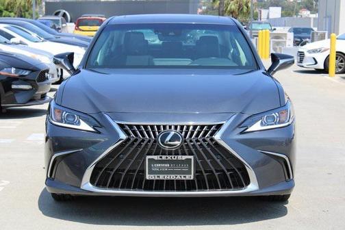 2024 Lexus ES 300h Base