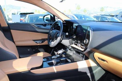 2025 Lexus NX 250 Base