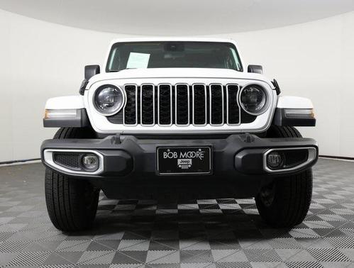 2024 Jeep Wrangler 4-Door Sahara 4x4