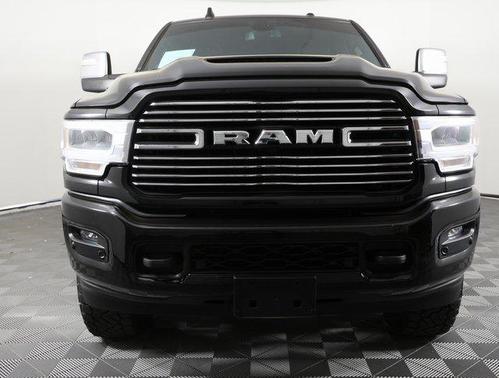 2023 RAM 2500 Laramie Crew Cab 4x4 64' Box