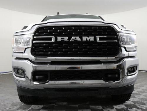 2022 RAM 2500 Big Horn Crew Cab 4x4 64' Box