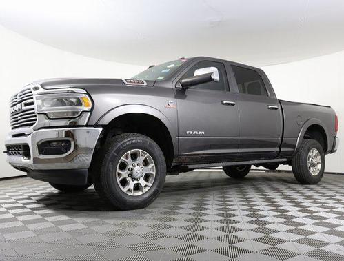 2020 RAM 2500 Laramie Crew Cab 4X4 64' Box
