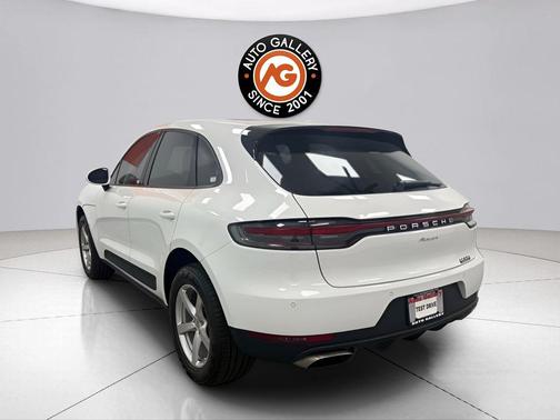 White 2020 Porsche Macan Macan