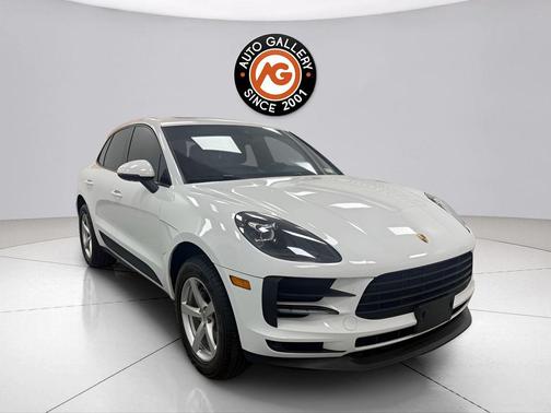 White 2020 Porsche Macan Macan