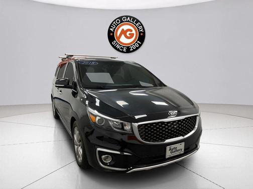 Aurora Black 2018 Kia Sedona SX
