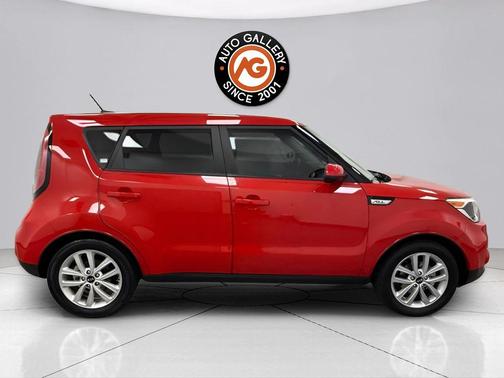 Inferno Red 2017 Kia Soul +