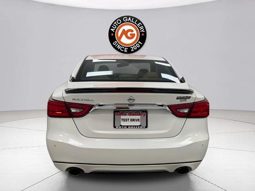 Pearl White 2016 Nissan Maxima 3.5 SR