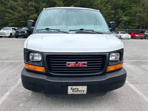 Summit White 2011 GMC Savana 2500 Work Van