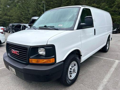Summit White 2011 GMC Savana 2500 Work Van