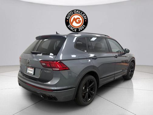 Platinum Gray Metallic 2023 Volkswagen Tiguan 2.0T SE R-Line Black