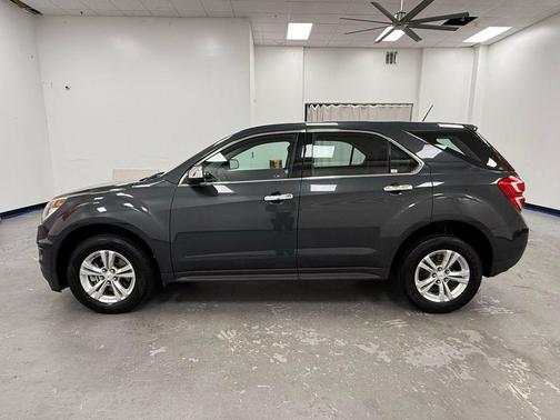 Nightfall Gray Metallic 2017 Chevrolet Equinox LS