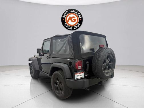 Black Clearcoat 2016 Jeep Wrangler Willys Wheeler