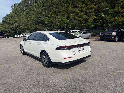 Platinum White Pearl 2024 Honda Accord EX