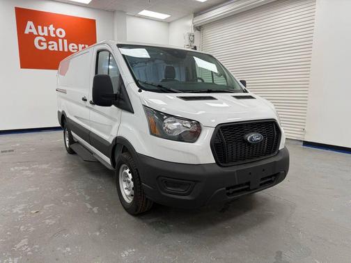 OXFORD WHITE 2024 Ford Transit-250 Base