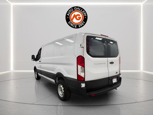 OXFORD WHITE 2024 Ford Transit-250 Base