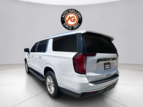 White 2021 GMC Yukon XL SLT