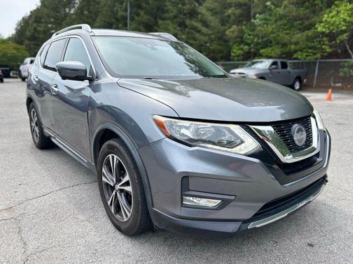 Gun Metallic 2018 Nissan Rogue SL
