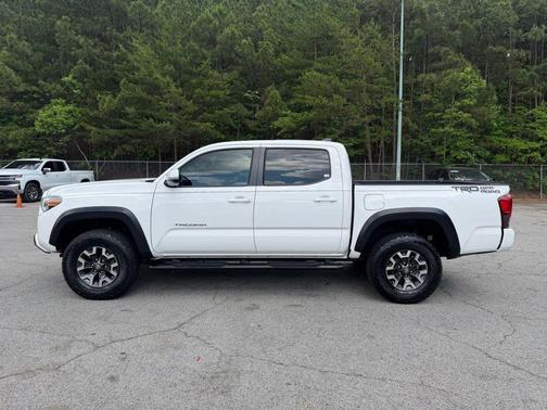 Super White 2019 Toyota Tacoma TRD Off Road