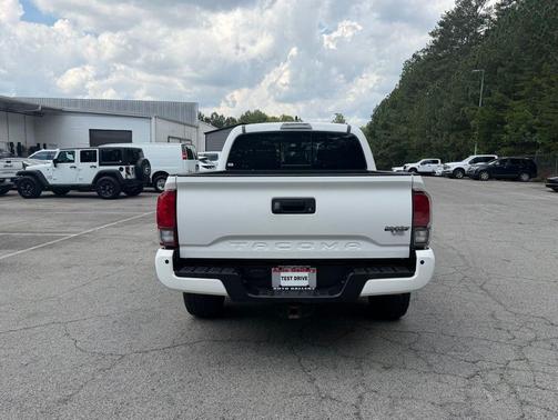 Super White 2019 Toyota Tacoma TRD Off Road