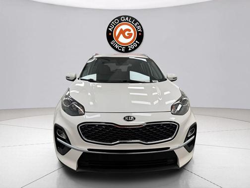 Snow White Pearl 2021 Kia Sportage EX