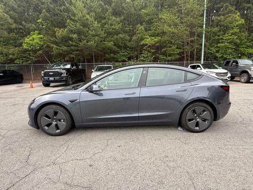 Midnight Silver Metallic 2023 Tesla Model 3 Standard Range