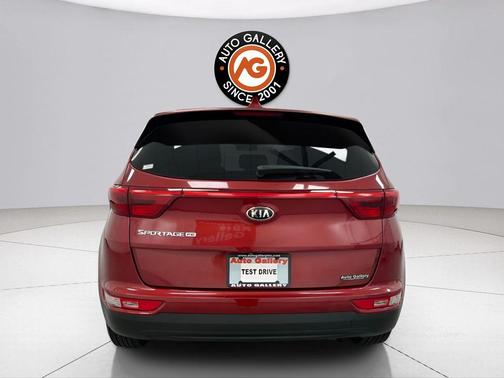 Hyper Red 2017 Kia Sportage LX