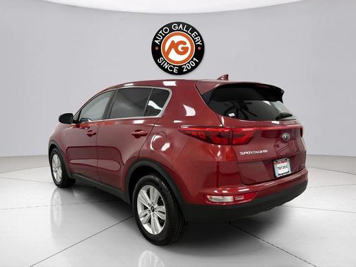 Hyper Red 2017 Kia Sportage LX
