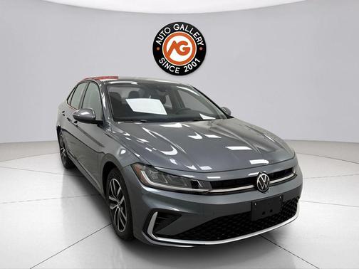 Gray 2025 Volkswagen Jetta 1.5T SE