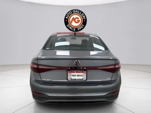 Gray 2025 Volkswagen Jetta 1.5T SE