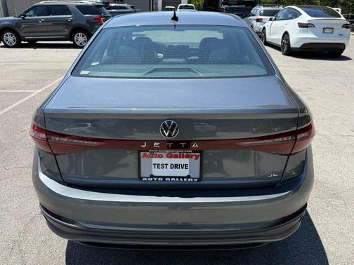 Gray 2025 Volkswagen Jetta 1.5T SE