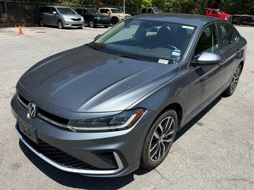 Gray 2025 Volkswagen Jetta 1.5T SE
