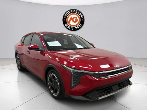 Currant Red 2025 Kia K4 EX