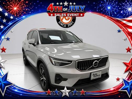 Silver 2023 Volvo XC40 B5 Plus Bright Theme