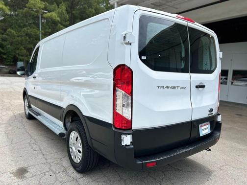 OXFORD WHITE 2025 Ford Transit-250 Base
