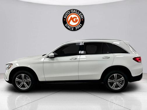 Polar White 2022 Mercedes-Benz GLC 300 Base