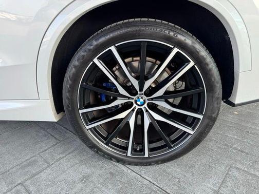 2023 BMW X5 M50i