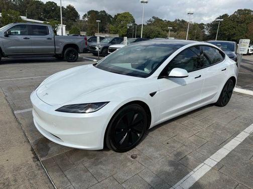 2025 Tesla Model 3 Long Range
