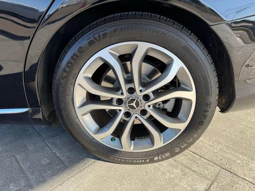2018 Mercedes-Benz C-Class C 300