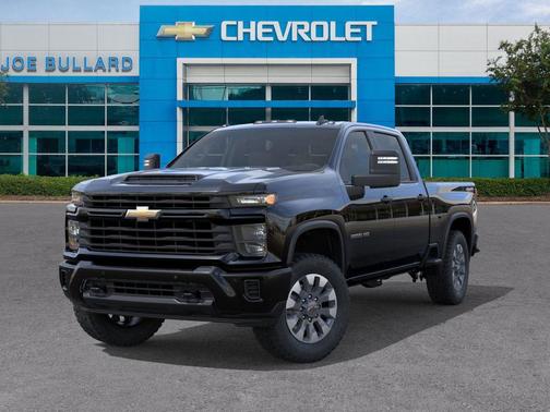 2026 Chevrolet Silverado 2500 Custom