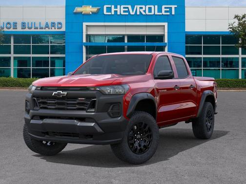 Radiant Red Tintcoat 2026 Chevrolet Colorado Trail Boss