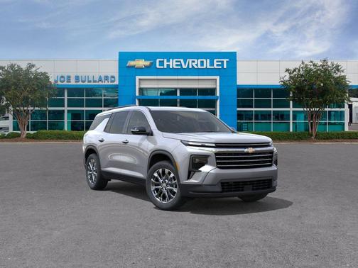 Sterling Gray Metallic 2026 Chevrolet Traverse LT