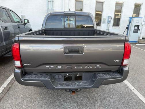 2016 Toyota Tacoma TRD Sport
