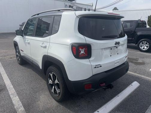 2022 Jeep Renegade Trailhawk