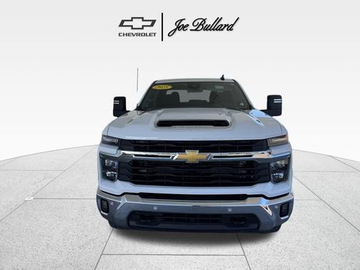 2025 Chevrolet Silverado 3500 LT