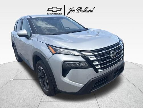 Brilliant Silver Metallic 2025 Nissan Rogue SV
