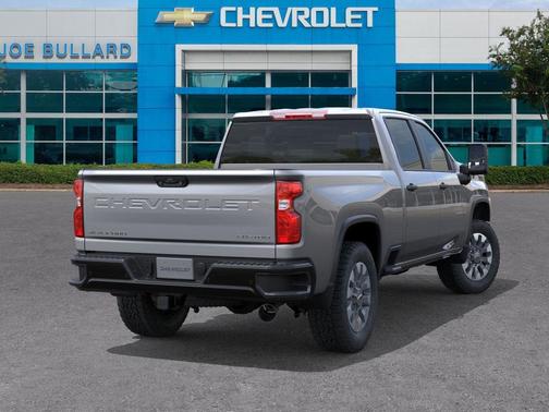 2026 Chevrolet Silverado 2500 Custom